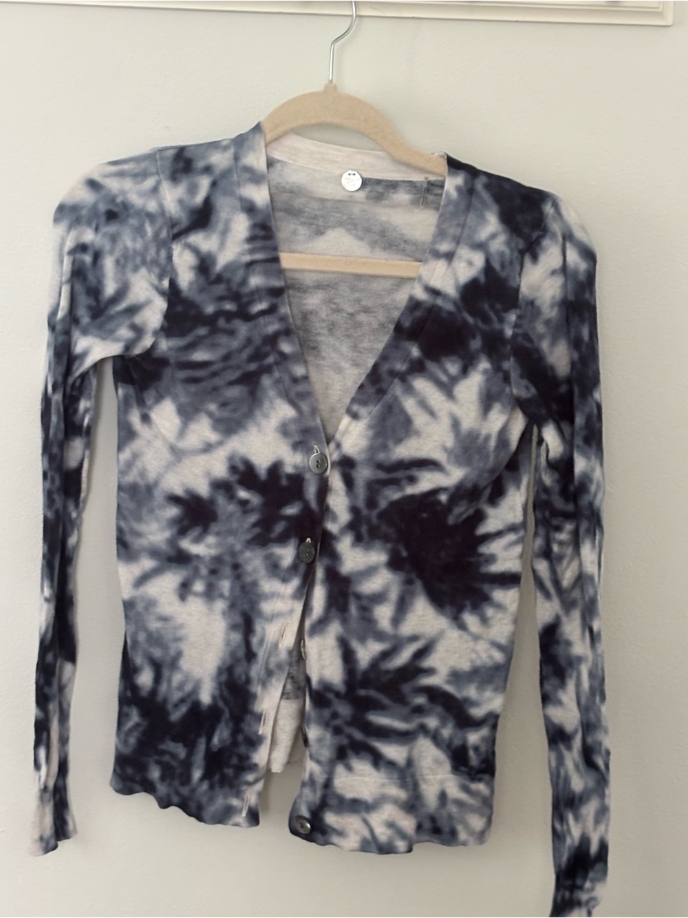 100% Colton Tie-Dye Navy Blue & White Button Cardigan